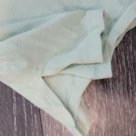 Tank top - Picture 3 of 4